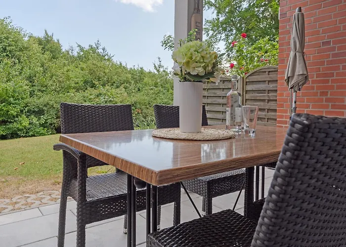 Kaiserhof 42-44 Deichblick * Kellenhusen